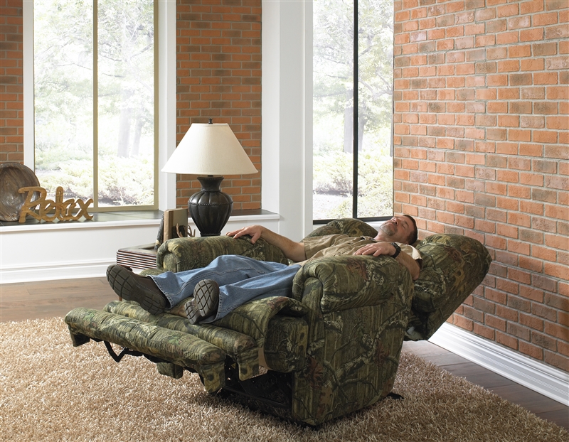 Duck Dynasty Big Falls Power Lay Flat Recliner In Realtree Max4