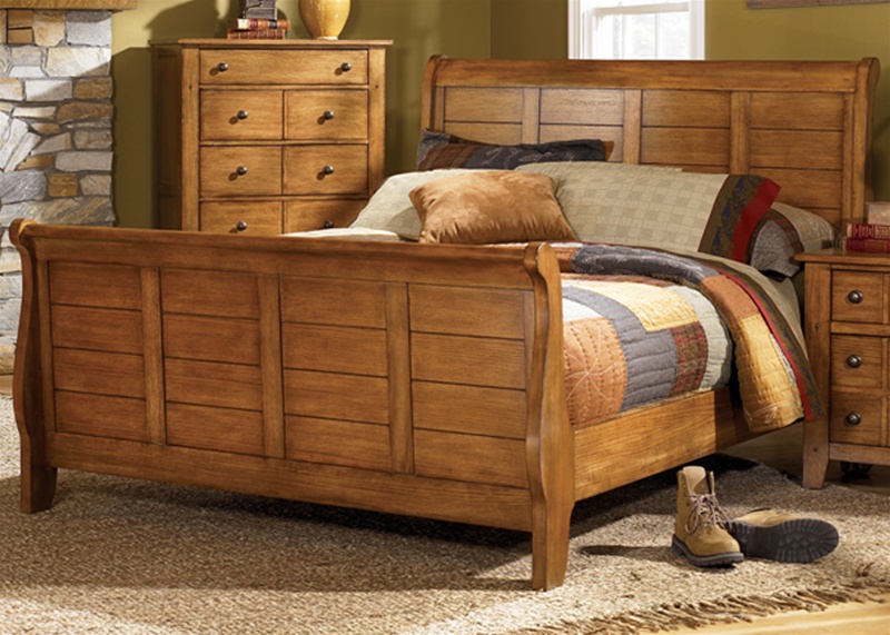 Grandpa's Cabin Sleigh Bed 6 Piece Bedroom Set in Aged Oak Finish by ...