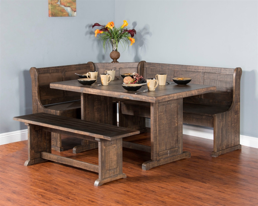 Homestead 4 Piece Breakfast Nook Dining Room Set In Tobacco Leaf Finish By Sunny Designs Sd 0113tl